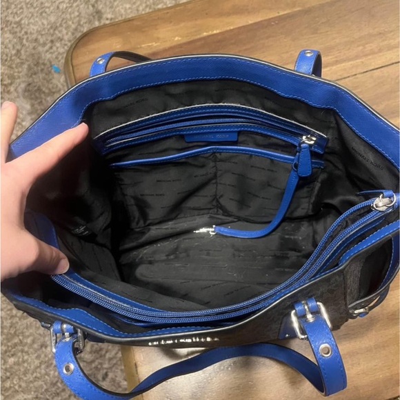 Michael Kors Voyager - Picture 8 of 10